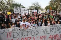 San Miguel del Monte: Por la masacre, quedaron cerca del juicio oral 20 policías
