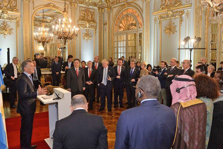 Mauricio Macri con los ministros de Relaciones Exteriores del G-20