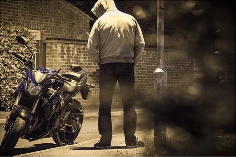 They revealed the ingenious trick they used to prevent their motorcycles from being stolen and went viral