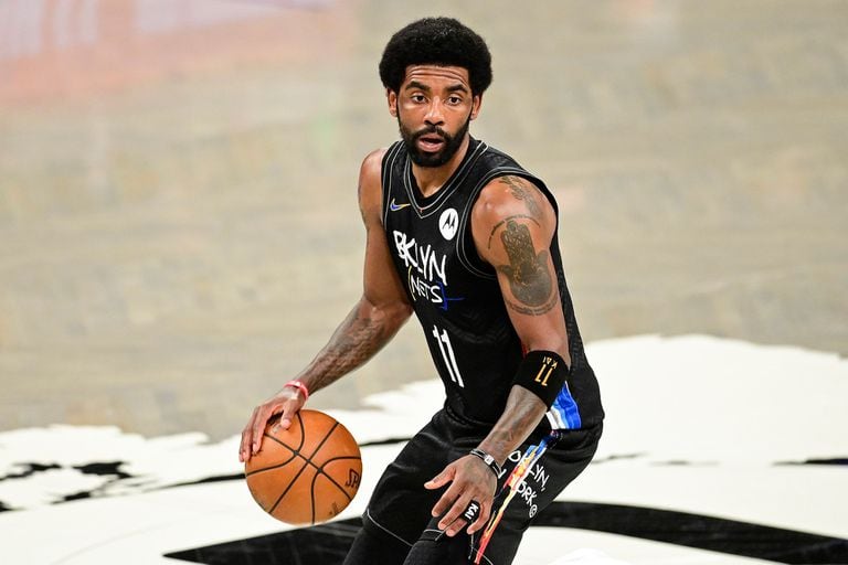 Kyrie Irving has few minutes in the current NBA season, and cannot play at home for his team, the Brooklyn Nets, due to not being vaccinated