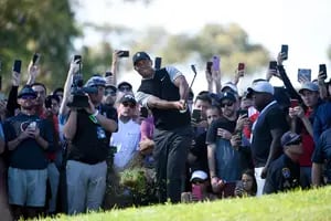 Tiger Woods vuelve a mostrar que las canchas "fáciles" no le sientan