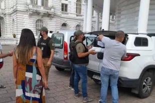 Allanaron la Municipalidad de La Plata por investigación sobre armado de causas contra sindicalistas