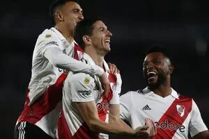 River venció a Platense y mantuvo la ventaja sobre San Lorenzo, en una semana crucial por la Copa Libertadores