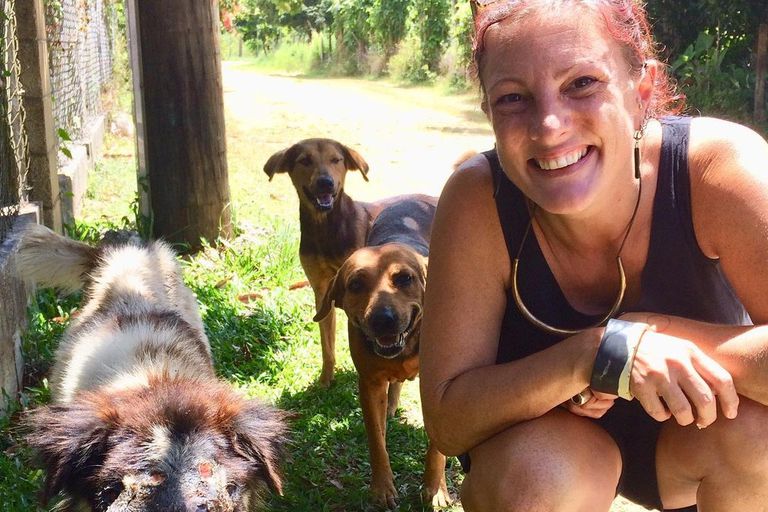 Una británica murió en Tonga cuando intentaba rescatar a sus perros del tsunami