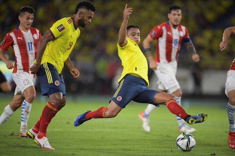 Colombia y Paraguay, en un empate que castiga las limitaciones de los dos