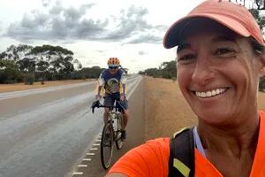 La atleta que da la vuelta al mundo corriendo: 23 mil kilómetros para dar un mensaje