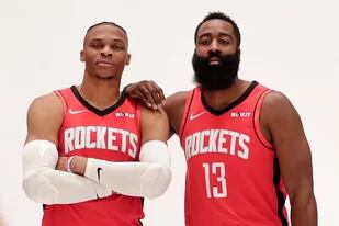 Russell Westbrook y James Harden, los jugadores más prestigiosos de Houston Rockets