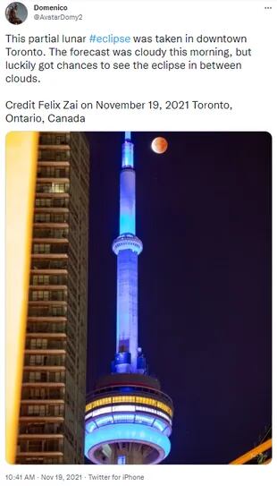 El eclipse lunar parcial fue visible en ciudades americanas como Toronto, en Canadá