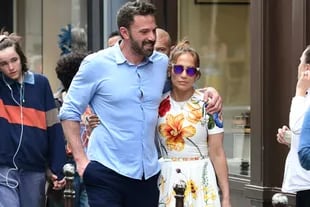 Ben Affleck y Jennifer Lopez en su luna de miel en París