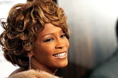 Whitney Houston vuelve con una gira holográfica, un disco póstumo y un musical
