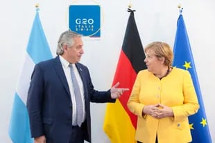 El presidente Alberto Fernandez despidió a la canciller alemana saliente, Angela Merkel, y le agradeció su respaldo en la negociación de la deuda con el FMI