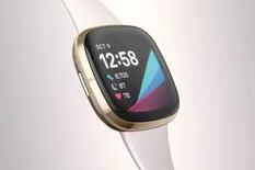 Sense y Versa 3: Fitbit lanza sus smartwatches con GPS y electrocardiograma