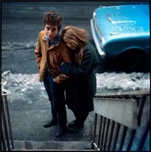 Bob Dylan junto a  su novia Suze Rotolo, en la Nueva York de 1963