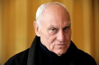 Murió Richard Serra, monumental y fascinante escultor del tiempo