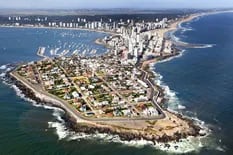 Cómo cambió Punta del Este con la migración de miles de argentinos y el desafío que afronta este verano
