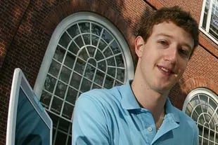 Esta foto de Mark Zuckerberg es de 2004, el año en que lanzó Facebook