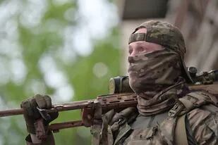 Ucrania asegura haber matado a uno de los “héroes” del Kremlin, el mejor francotirador de Rusia