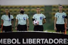 Dirigen ellas. La cuaterna femenina que arbitró a Defensa en la Libertadores