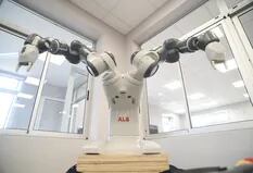 Una escuela técnica pública inauguró el taller de robótica más moderno del país