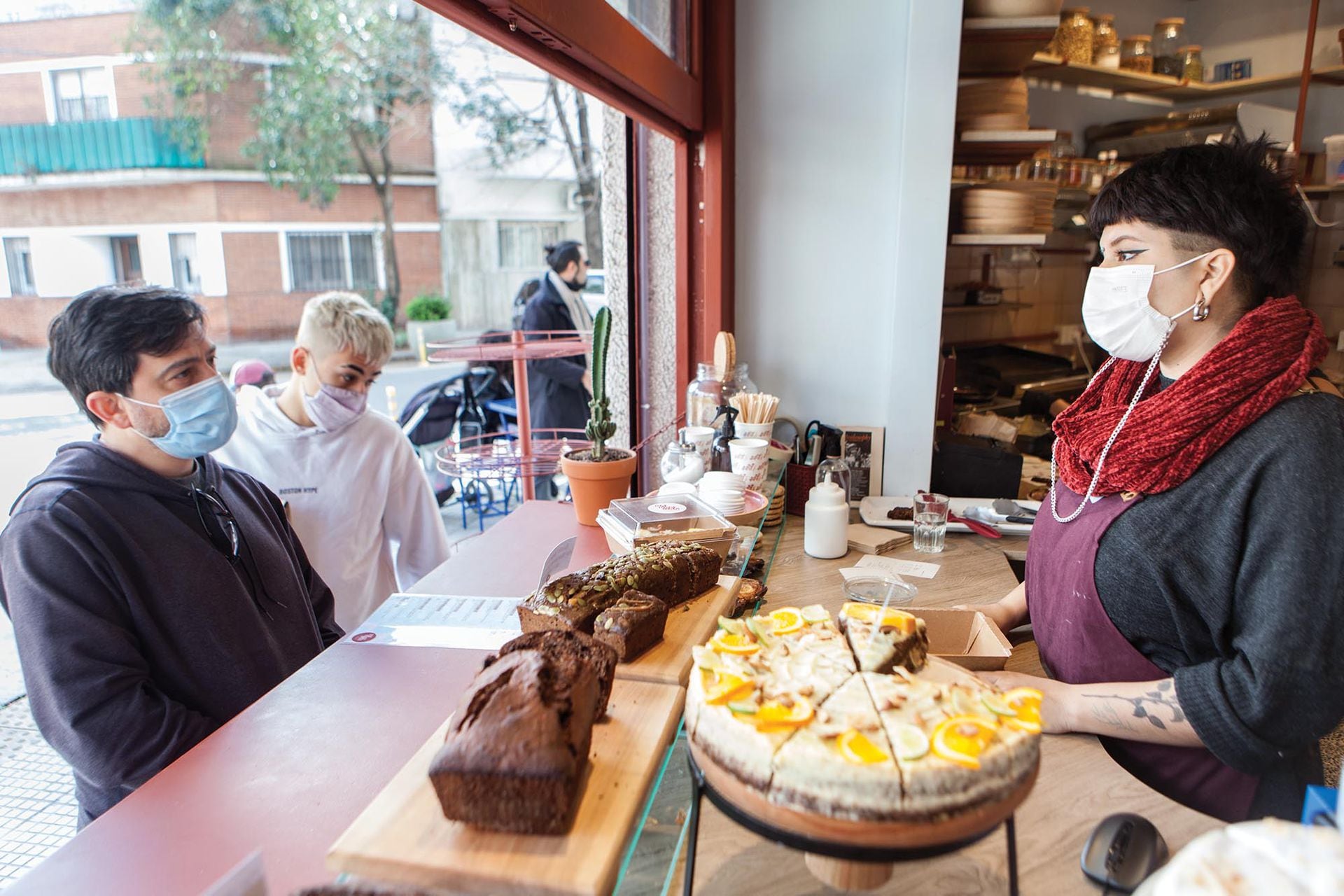 El corazón de la propuesta es cocina mexicana con café de especialidad.