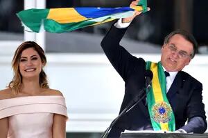 Bolsonaro expulsará del gobierno a los funcionarios de "ideología comunista"
