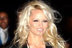Pamela Anderson mostró su rostro al natural antes de lanzar su documental