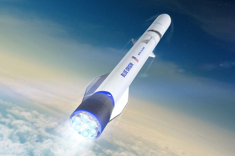 Una vista del cohete New Glenn de Blue Origin, la compañía aeroespacial de Amazon que planea lanzar su constelación de satélites del Proyecto Kuiper para ofrecer Internet en zonas remotas de la Tierra