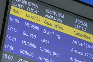 Qué se sabe del avión de China Eastern Airlines con 132 personas a bordo que se estrelló hoy