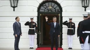 Mauricio Macri al ingresar a la Casa Blanca para la cena organizada por Obama