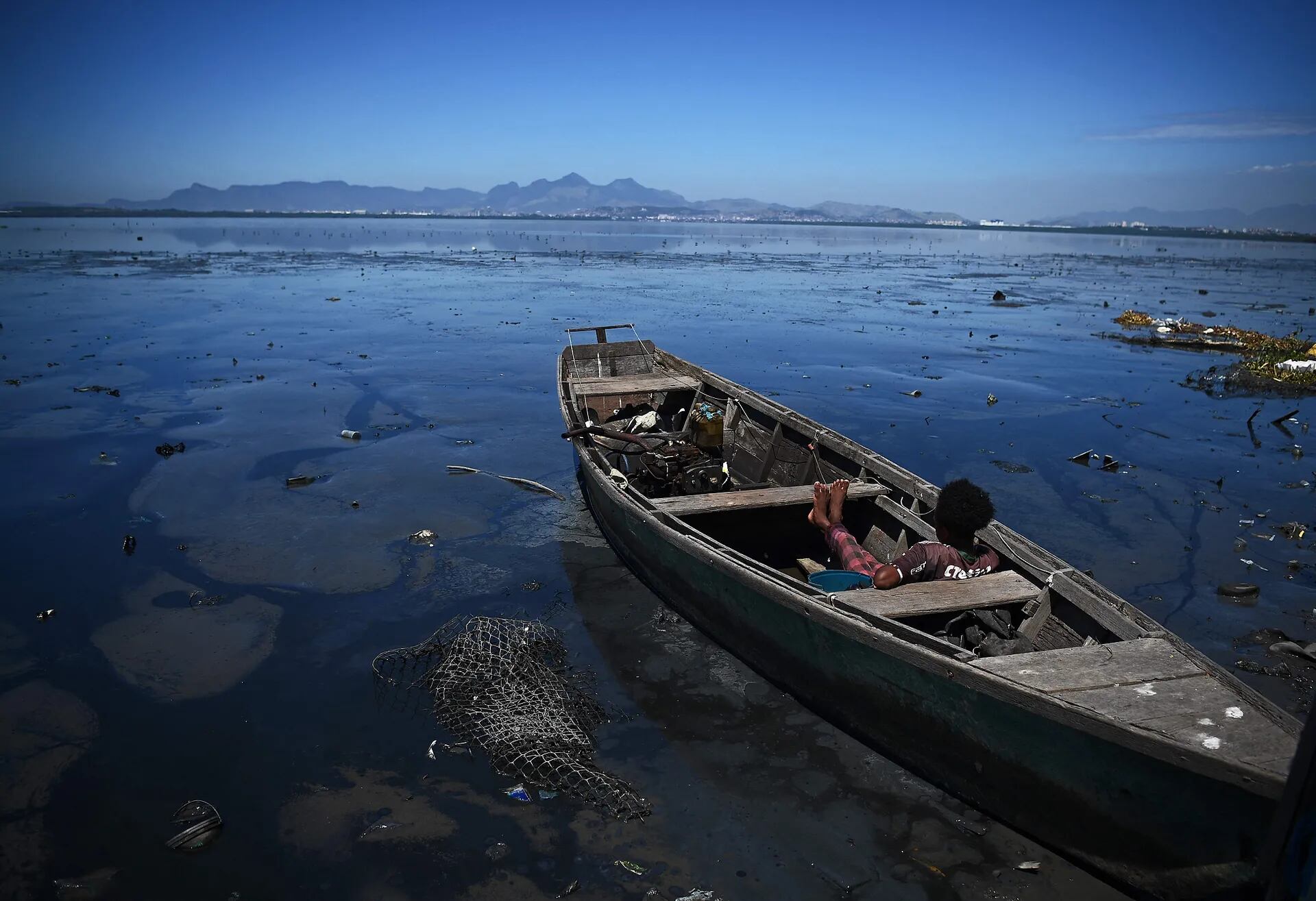 En fotos: Río de Janeiro lanza un plan de limpieza de la bella Bahía de Guanabara... por enésima vez