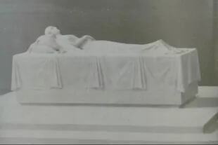 El sarcófago de Eva Perón estaba en el subsuelo del mausoleo