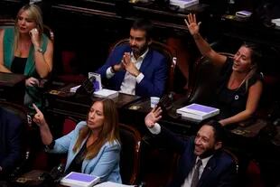 La reacción de la oposición ante las críticas del Presidente; se refirió a la "mesa judicial" durante la gestión de Vidal en la provincia de Buenos Aires