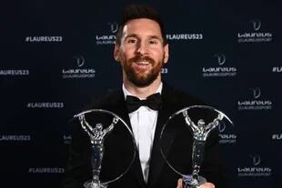 Lionel Messi, con los premios