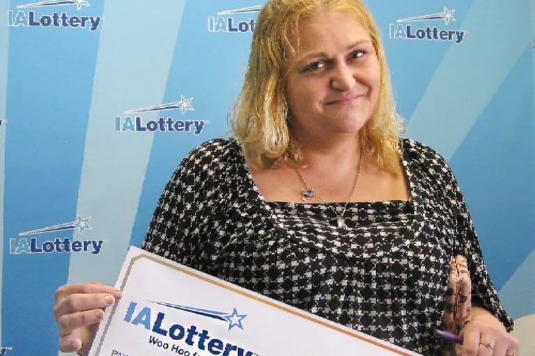 Iowa Woman Wins 100k Lottery Prize After Almost Throwing Away Winning Ticket The Incredible 1546