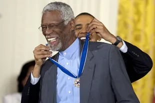 The then president of the United States, Barack Obama, awarded the Medal of Freedom to Bill Russell in 2011