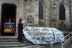 Mapuches tomaron la catedral de Bariloche: pidieron la liberación de un líder
