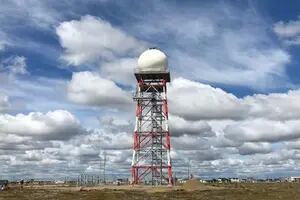 Cómo son los 10 nuevos radares fabricados en el país que sumará el SMN