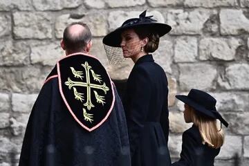 Kate, princesa de Gales y la princesa Charlotte llegan a la Abadía de Westminster
