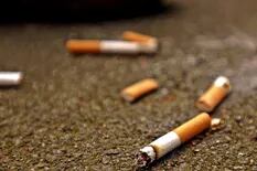 Un proyecto de ley busca multar a quienes tiren colillas de cigarrillos