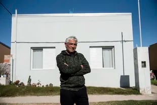 Víctor López dejó de alquilar en Rosario y hoy tiene su propia casa en Colonia Belgrano