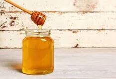 La Anmat prohibió la venta de una marca de miel y de varios suplementos dietarios