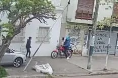 Un motochorro le robó la mochila a un chico cuando iba camino a la escuela