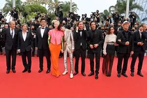 Wes Anderson presentó en Cannes La crónica francesa y ya pisa fuerte de cara a los próximos premios Oscar