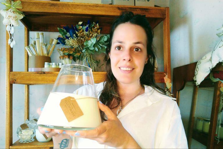María Fe Delrío: "La vela de cera de soja no tiene cuerpo, por eso siempre se la ve en envases"