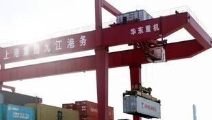 Un contenedor en un puerto en China