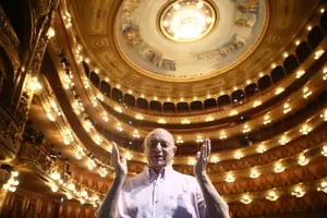 De los placeres terrenales y el amor carnal al goce de la naturaleza: Carmina Burana abre la temporada en el Teatro Colón