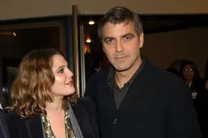 Drew Barrymore reveló el importante consejo que le brindó George Clooney: “Me ayudó a darme cuenta de que no debía hacer eso”
