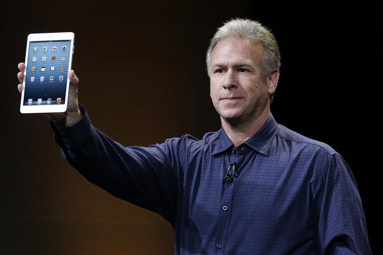 Phil Schiller, vicepresidente de Marketing de Apple, presenta la iPad mini