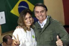 En la primera reacción publica de un Bolsonaro tras la derrota, Michelle explicó por qué Jair no la sigue en Instagram