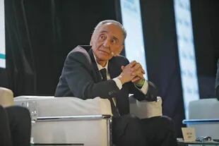Cristina Kirchner sostuvo que la tapa con la noticia de la condena el 7 de diciembre será un regalo para Héctor Magnetto, CEO de Clarín. 